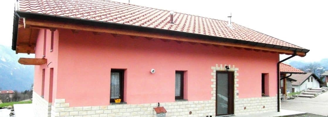 Casa in canapa e calce con blocchi Biomattone® e sfasamento termico ottimale